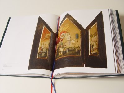 A publication of my paintings was published.  Texts and hundreds of high quality reproductions on 340 pages.  Published by SVU Mánes. Book price 80,-Eur + porto.